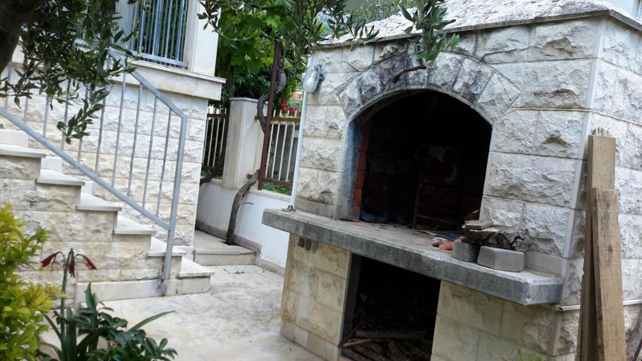 Appartamento Arya Podstrana Esterno foto