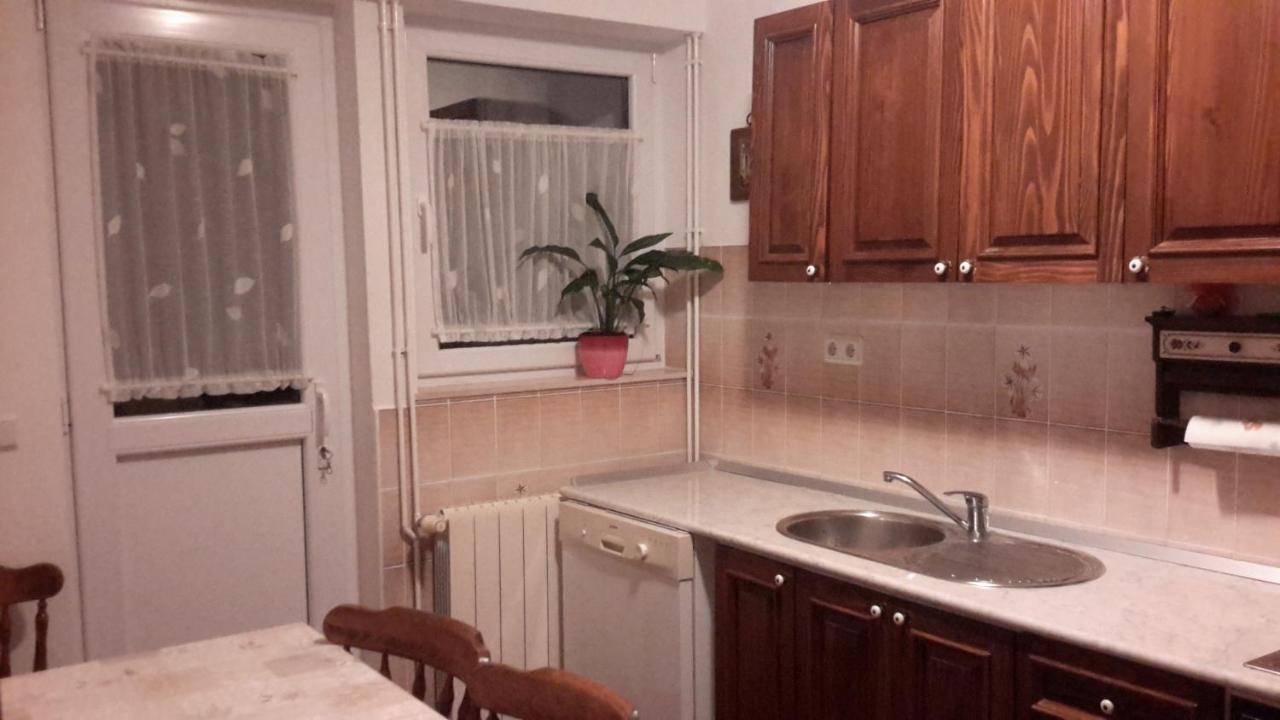 Appartamento Arya Podstrana Esterno foto